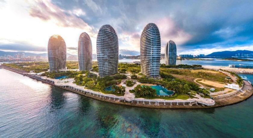 Serenity Marina Hotel Sanya Extérieur photo